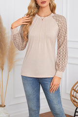 Lace Patchwork Round Neck Pleated Top