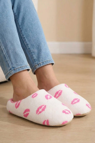 Kisses Slippers