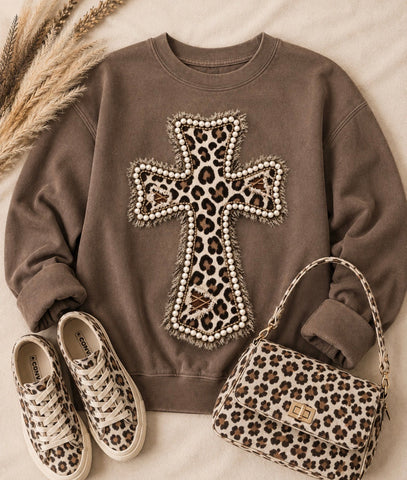 Leopard Snowman