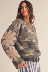 Dusty Daisy Patch Pullover Sweatshirt