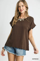 UMGEE Scallop Hem Linen Blend Top