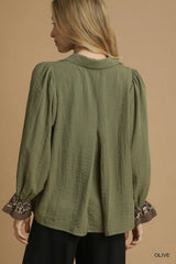 UMGEE Button-Up Blouse with Leopard Print Trim