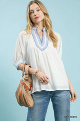 Solid Contrast Trim Pleated Top