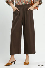 UMGEE Wide Leg Pull-On Crop Pants with Pockets
