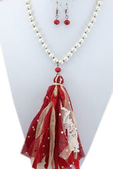 Pearl Glitter Tassel Necklace
