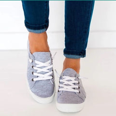 COMFORT SNEAKERS