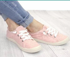 COMFORT SNEAKERS